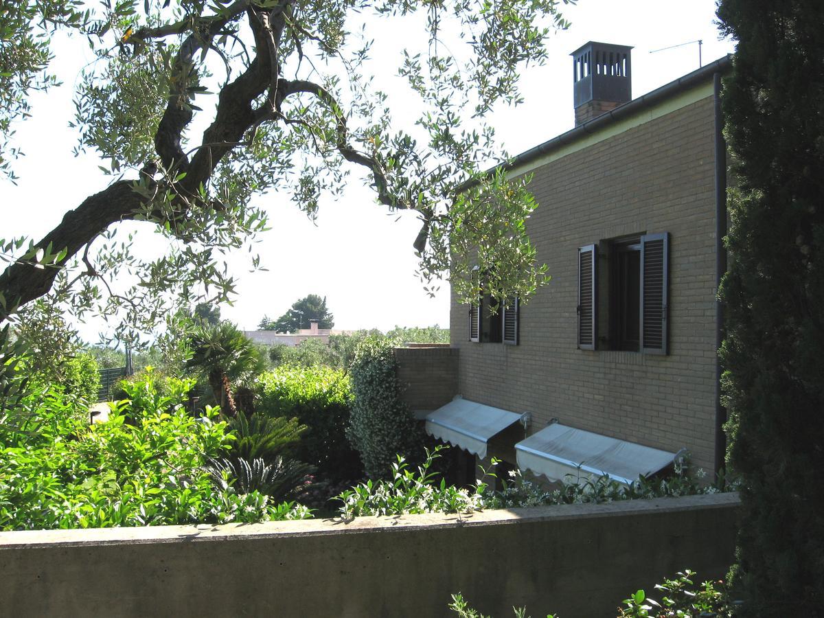 Residence Costamartino Βιέστε Εξωτερικό φωτογραφία