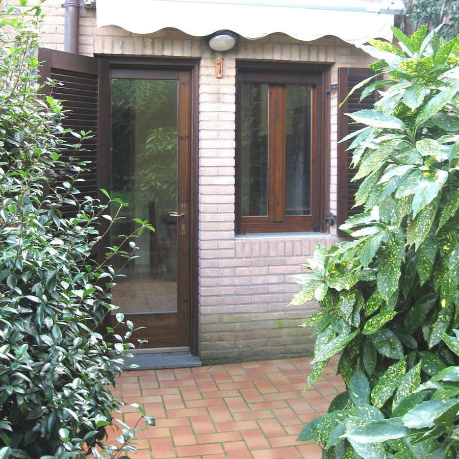 Residence Costamartino Βιέστε Εξωτερικό φωτογραφία